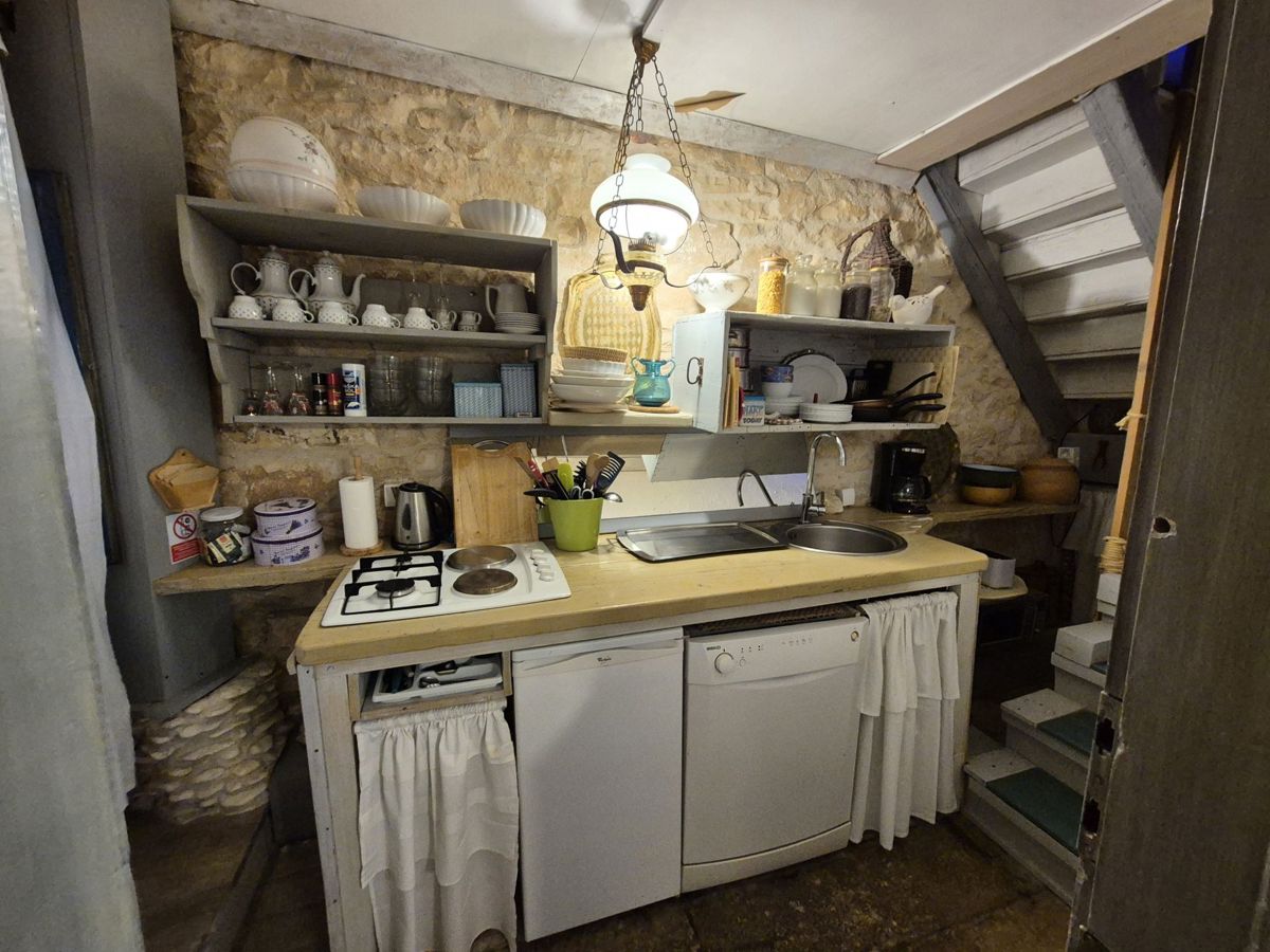 Bella casa bifamiliare in pietra, vicino a Marčana