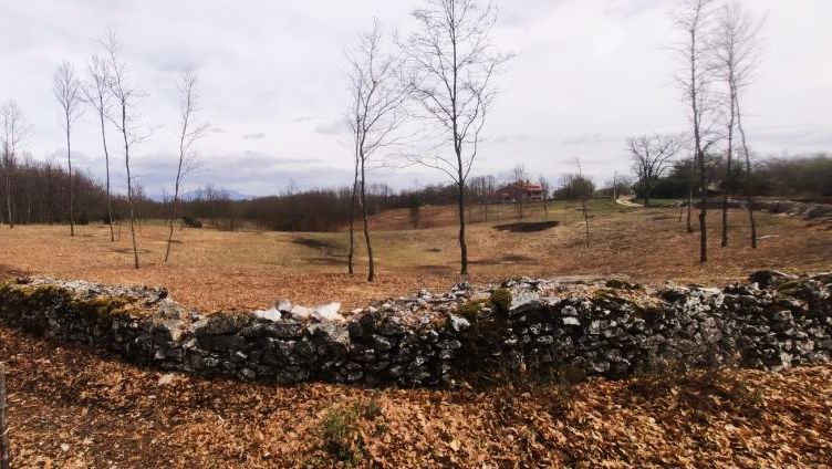 Terreno edificabile e agricolo di 1720 m2, vicino a Žminj