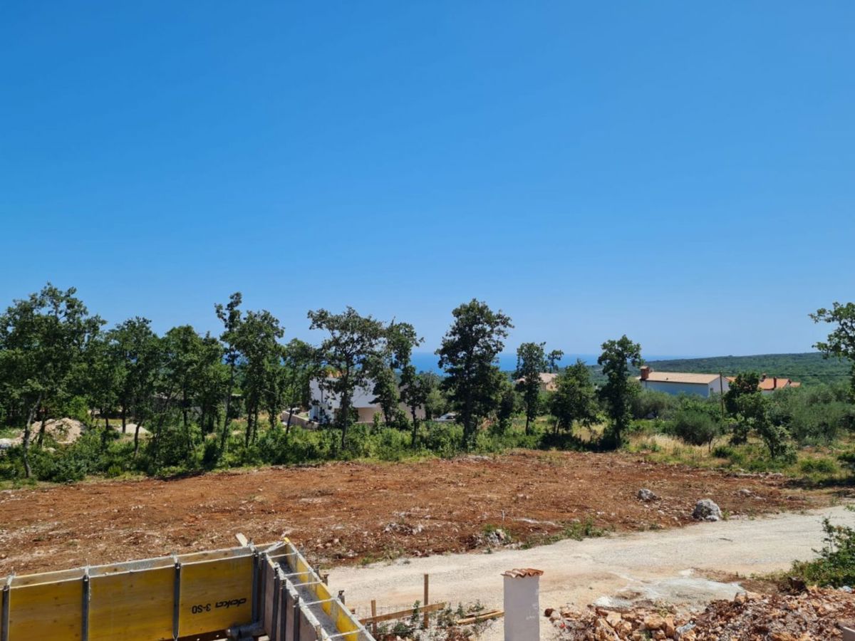 Casa in costruzione con piscina e vista mare, vicino a Marčana