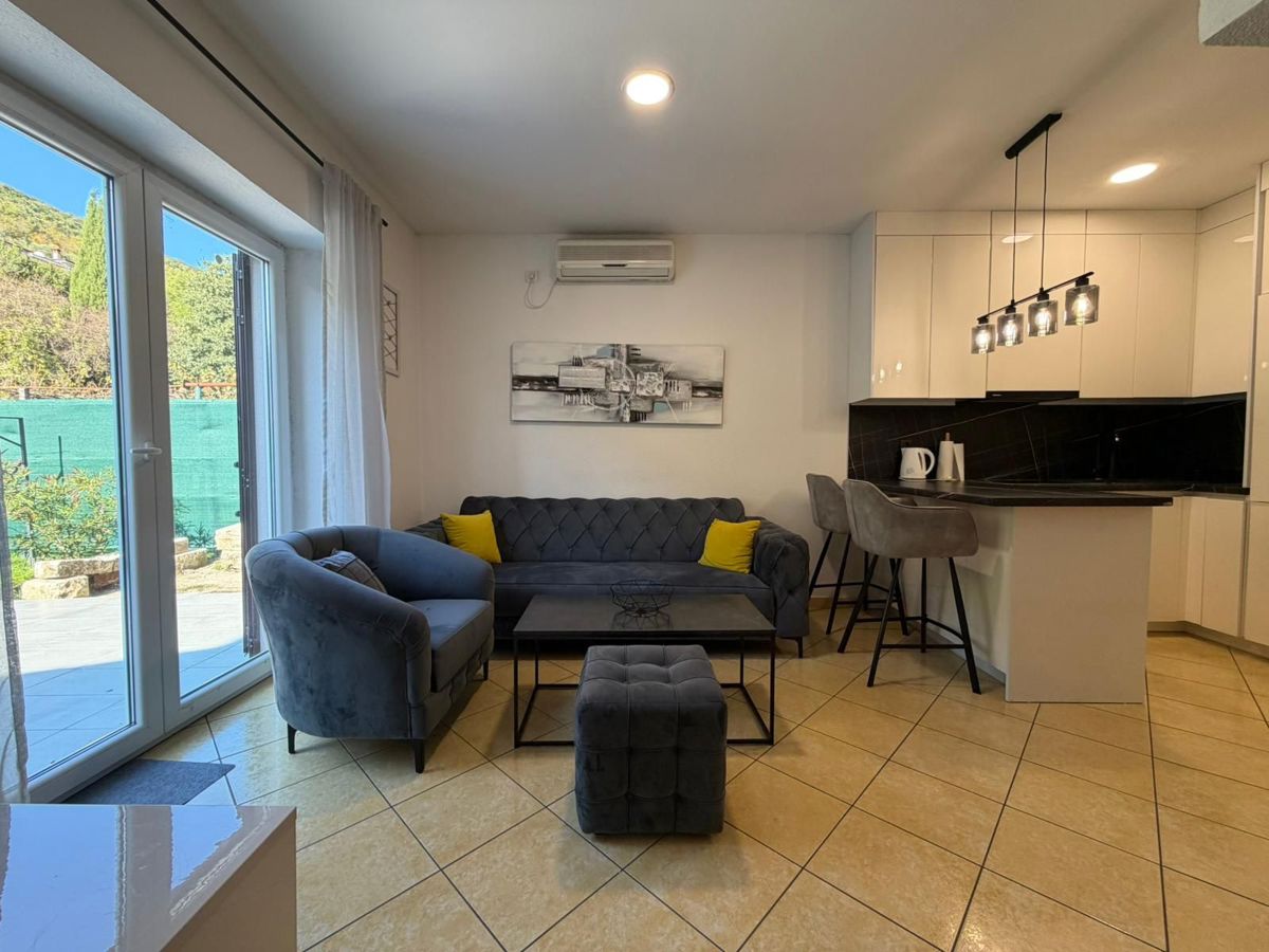 Appartamento Raša, 48m2