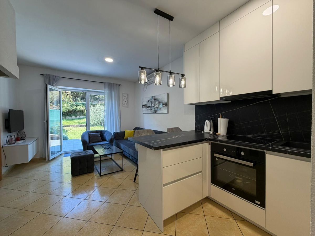 Appartamento Raša, 48m2