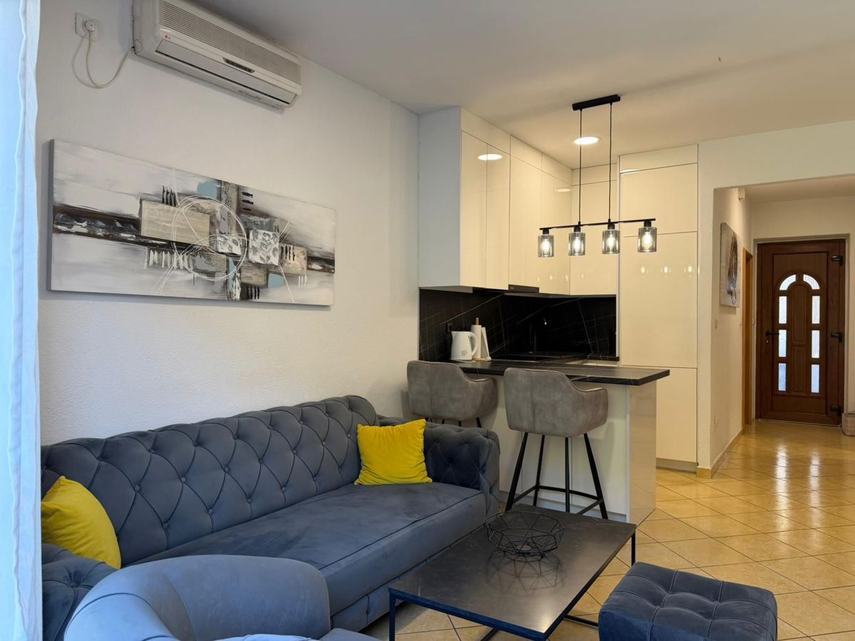 Appartamento Raša, 48m2