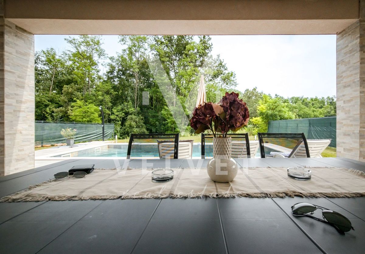 Labin, Istria, casa di nuova costruzione con piscina