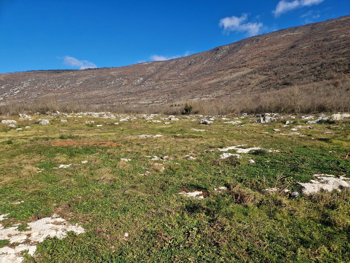 Terreno edificabile in posizione tranquilla, Kršan