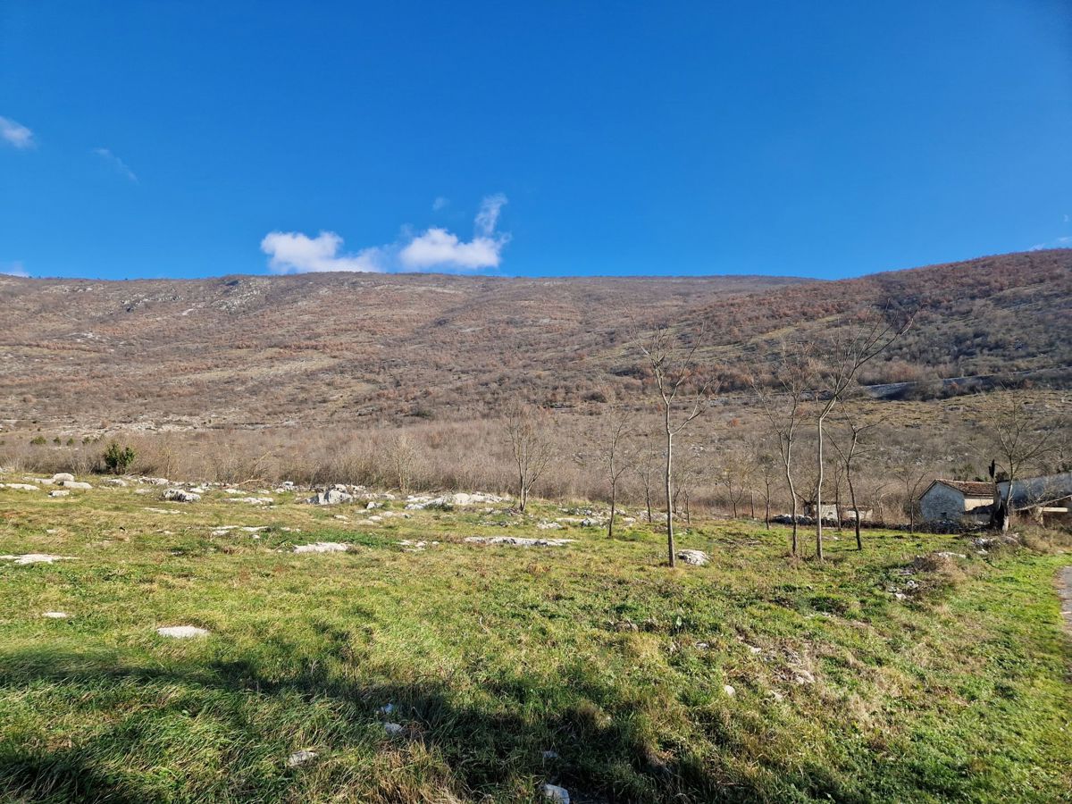 Terreno edificabile in posizione tranquilla, Kršan