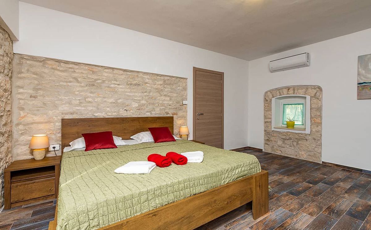 Autentica casa in pietra istriana, Svetvinčenat