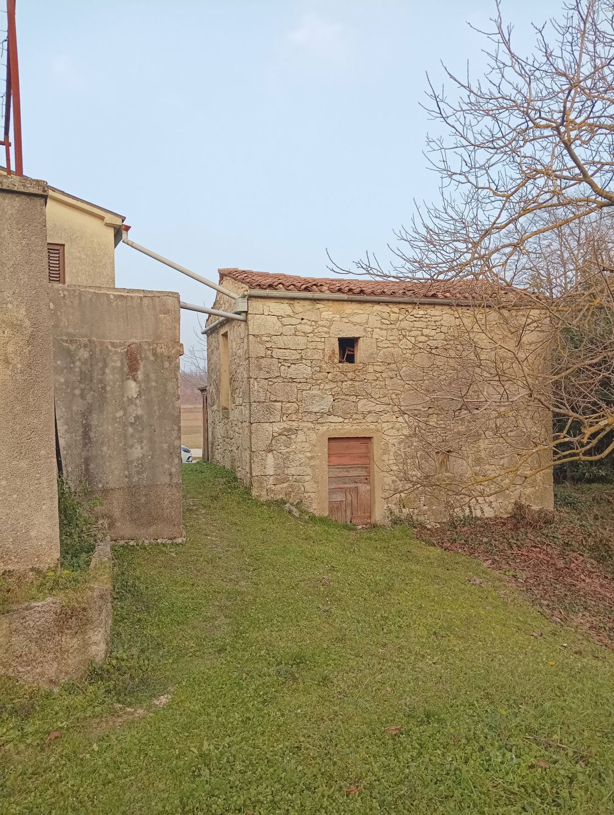 Casa in pietra per l'adattamento