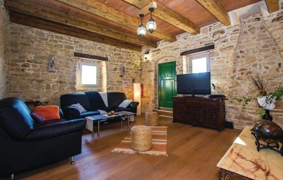 Bella casa istriana ristrutturata, Svetvinčenat