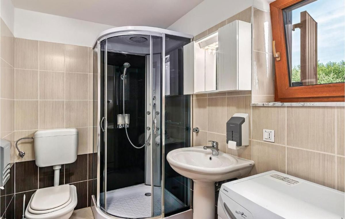 Casa familiare con piscina