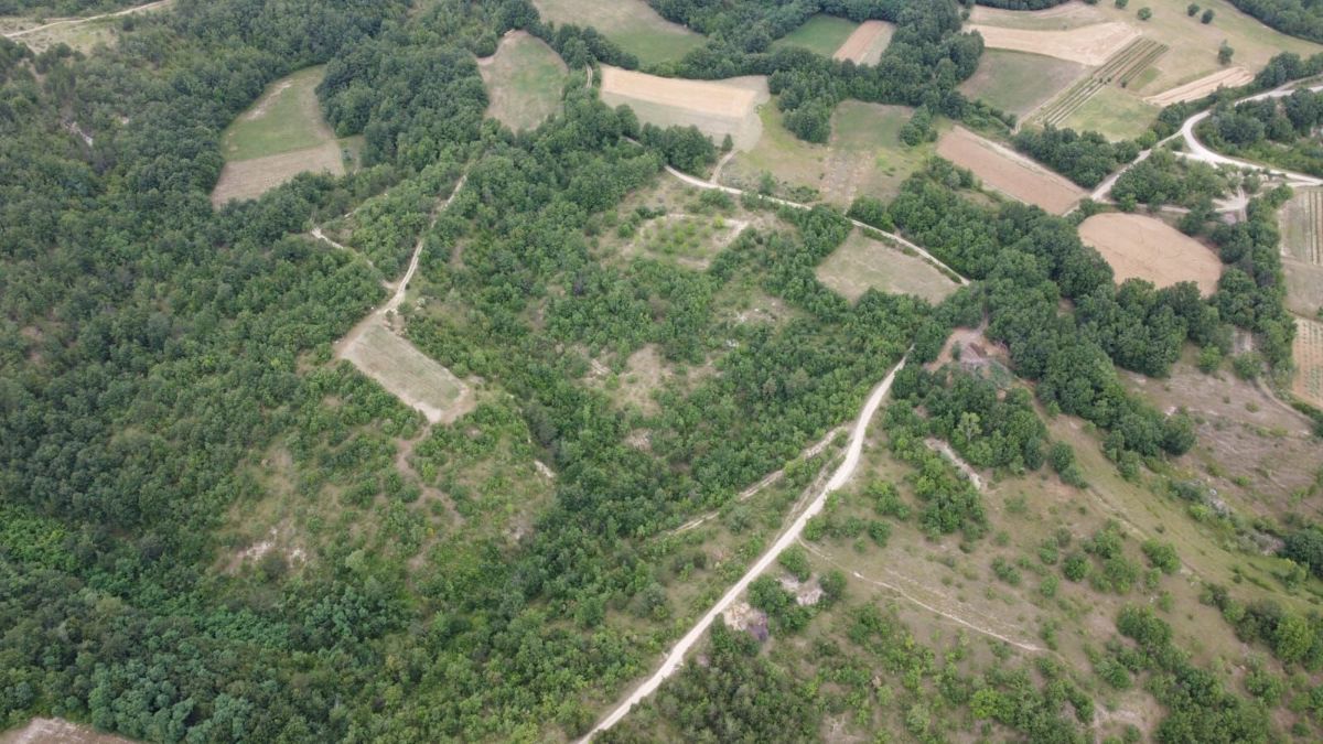 Ampio terreno agricolo, Gračišće