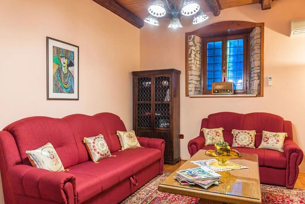 Casa vacanze in pietra ristrutturata, Šišan