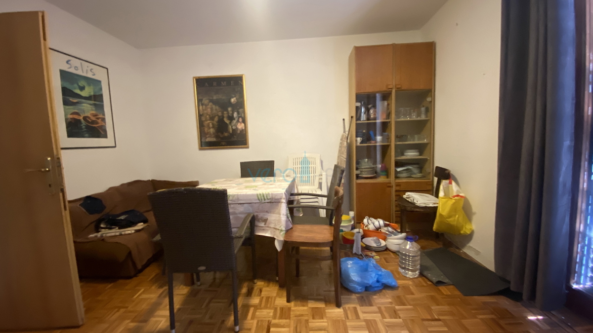 Njivice, isola di Krk, casa indipendente con giardino e vista mare, vendita