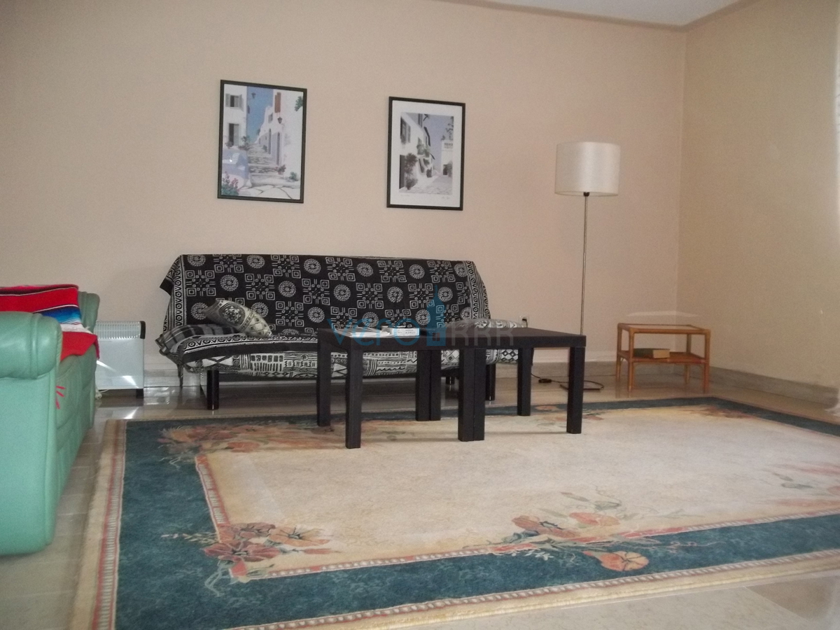 Isola di Krk, Dobrinj, dintorni, casa in pietra ristrutturata con ampio giardino