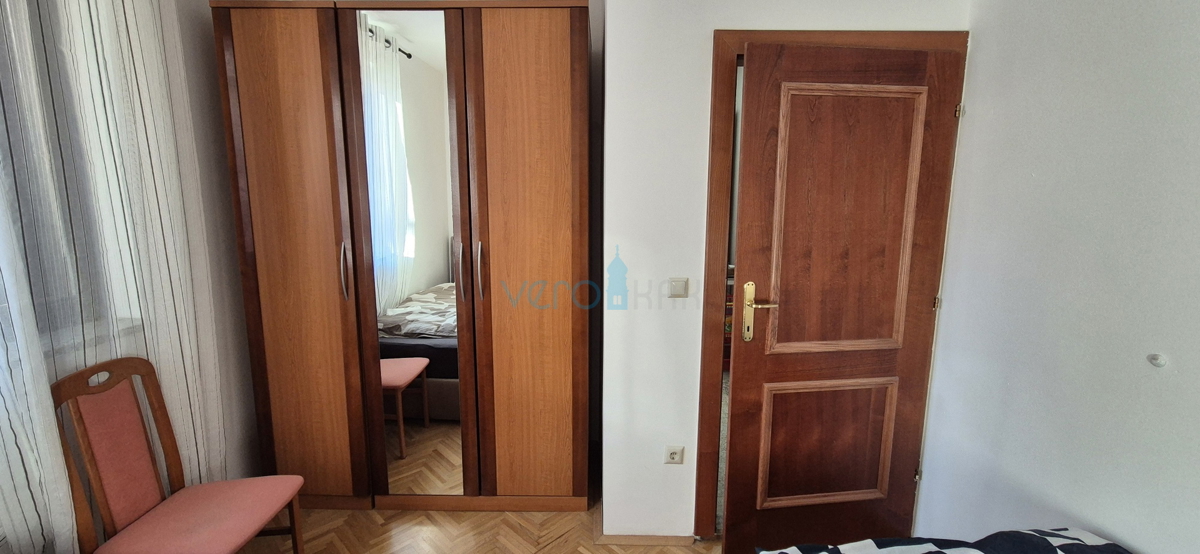 Grad Krk, isola di Krk, appartamento bilocale al 1° piano, vista mare, vendita