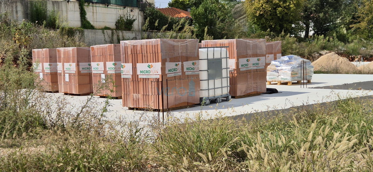 Isola di Krk, baia di Soline, nuova costruzione, casa bifamiliare con piscina, vista, vendita