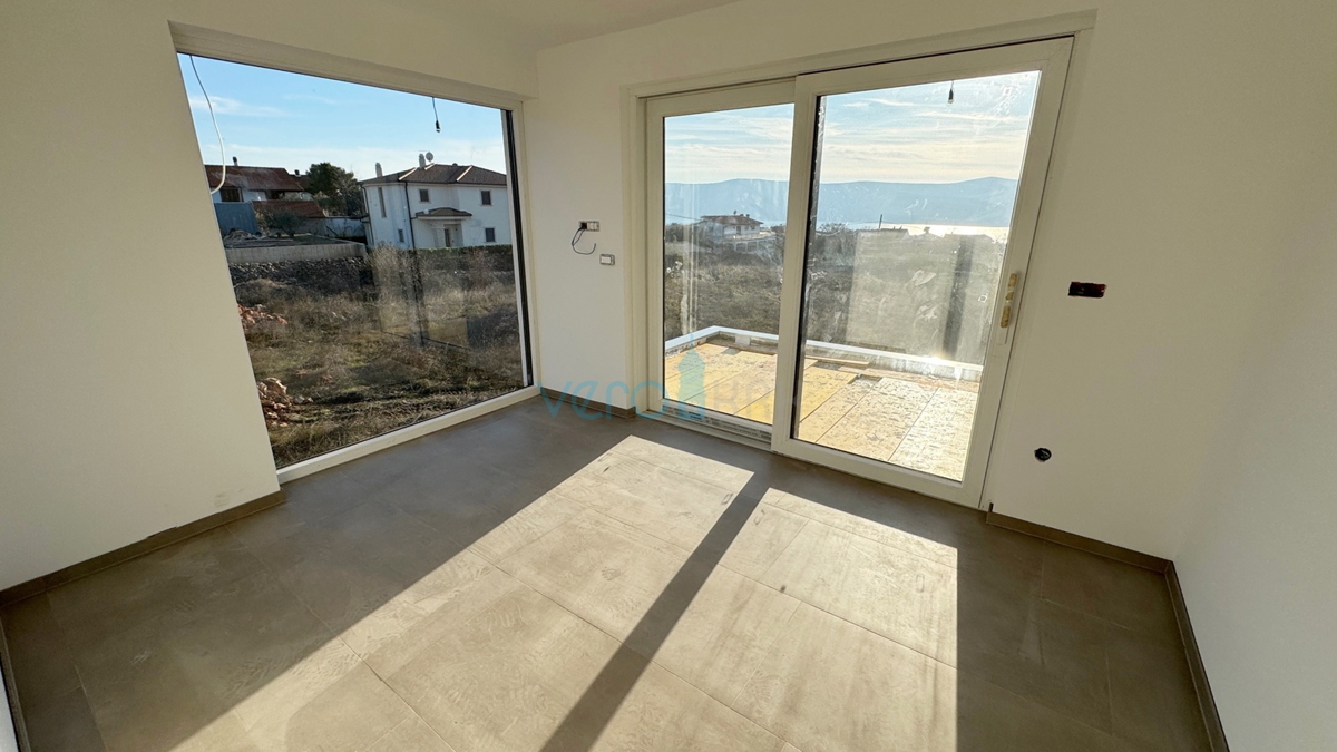 Isola di Krk, città di Krk, area circostante, villa moderna con piscina, in vendita