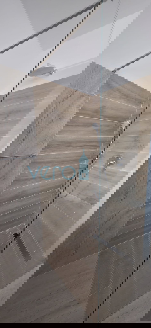 Isola di Krk, Njivice, appartamento al piano terra 40m2, terrazza, vista, vendita