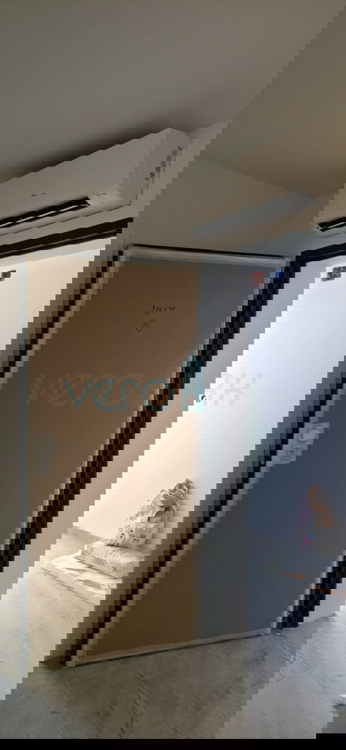 Isola di Krk, Njivice, appartamento al piano terra 40m2, terrazza, vista, vendita