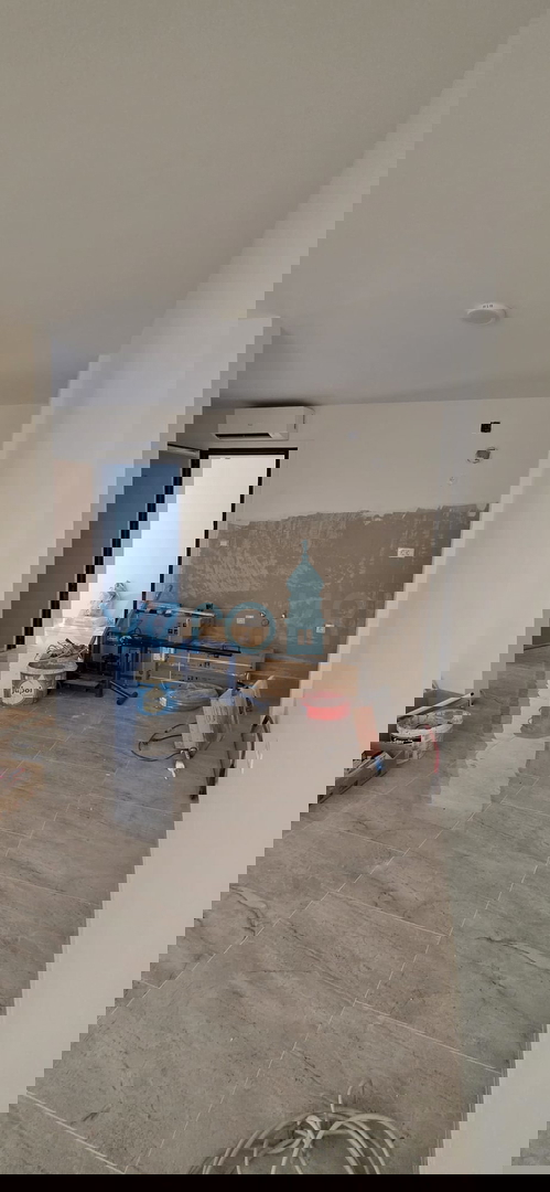 Isola di Krk, Njivice, appartamento al piano terra 40m2, terrazza, vista, vendita