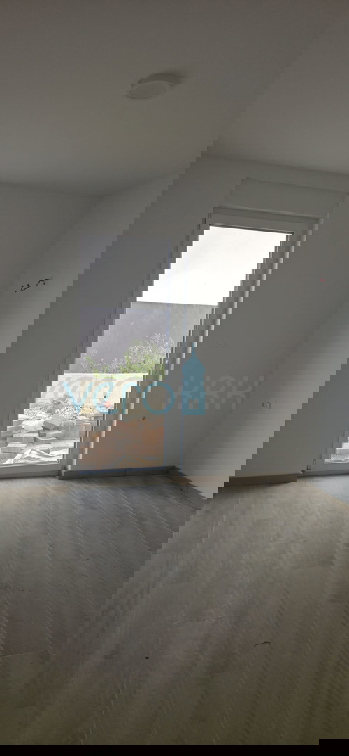 Isola di Krk, Njivice, appartamento al piano terra 40m2, terrazza, vista, vendita