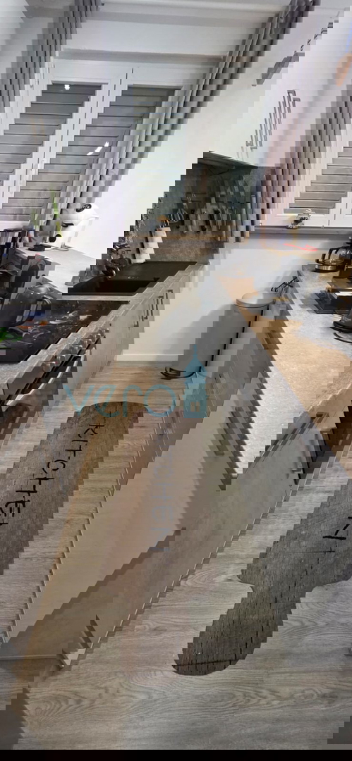 Uvala Soline, isola di Krk, casa indipendente, vista, giardino, 70 m dal mare, jacuzzi, vendita