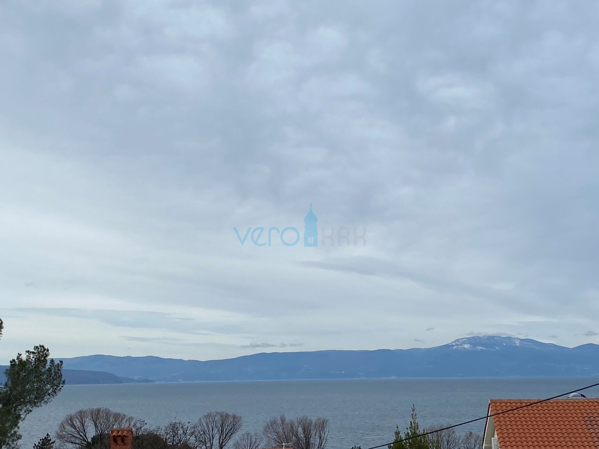 Omišalj, Njivice, Villa bifamiliare con piscina e vista mare, in vendita