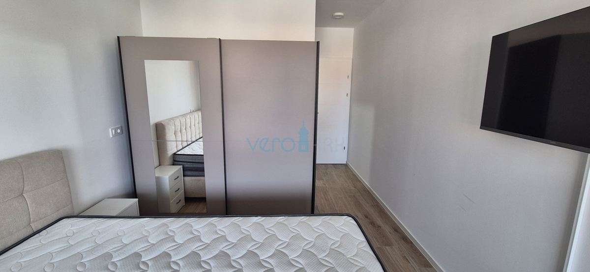 Isola di Krk, Malinska, moderna casa bifamiliare con piscina, giardino, vista, vendita