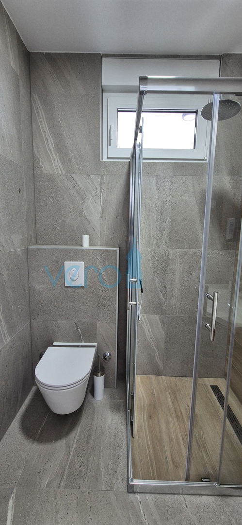 Isola di Krk, Malinska, moderna casa bifamiliare con piscina, giardino, vista, vendita