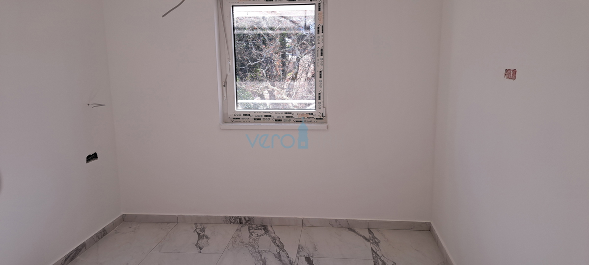 Uvala Soline, isola di Krk, dintorni, appartamento di due locali al 2° piano, terrazza, nuova costruzione, vendita