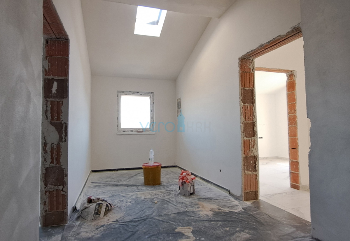 Uvala Soline, isola di Krk, dintorni, appartamento di due locali al 2° piano, terrazza, nuova costruzione, vendita