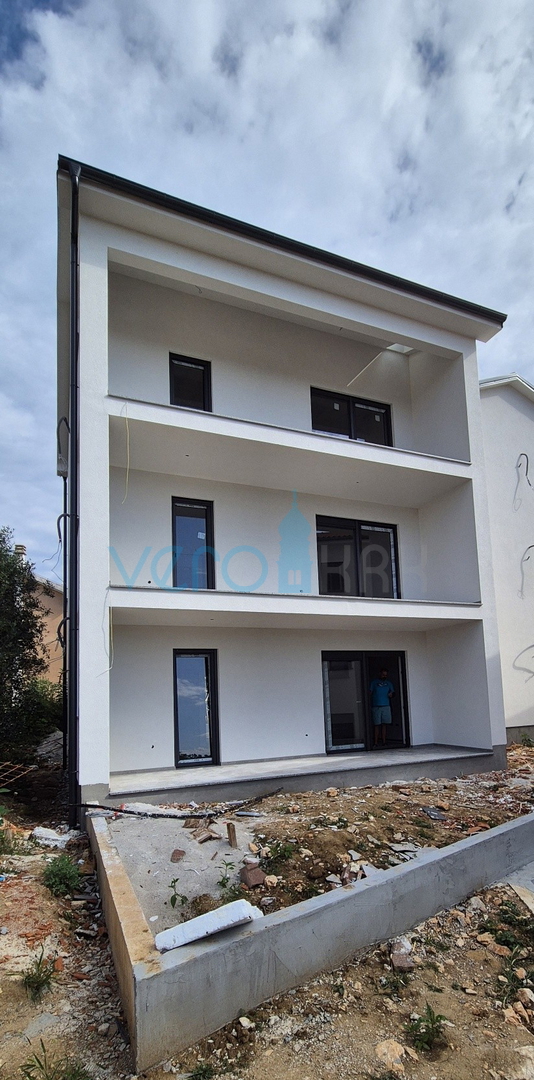 Bai Soline, isola di Krk, appartamento bilocale al piano, vista, nuova costruzione, in vendita