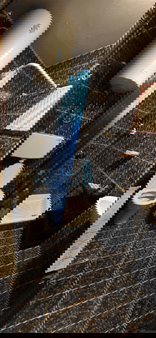 Senj, periferia, casa familiare di 150 m2 su un terreno di 1000 m2, vista mare, in vendita