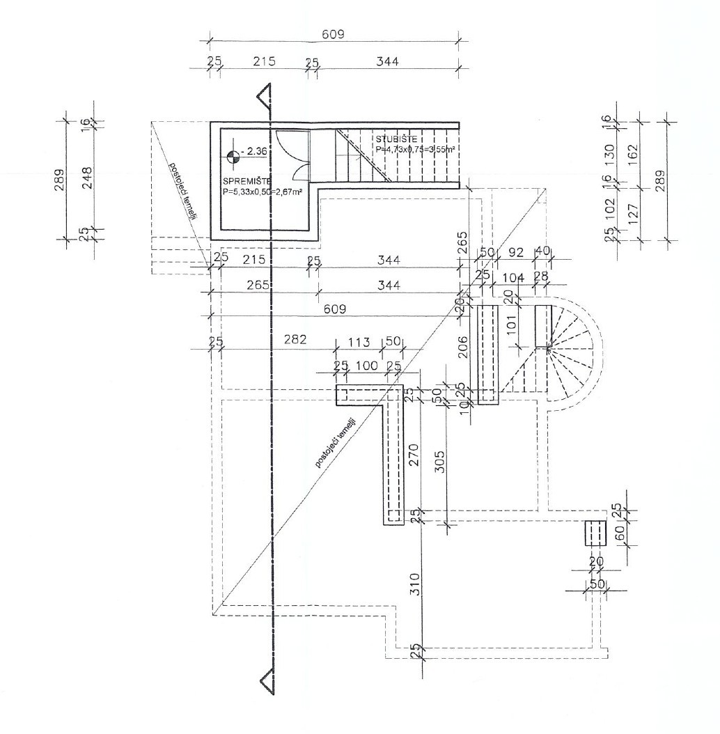 Malinska, otok Krk, villa indipendente con 4 appartamenti, vista, giardino, vendita