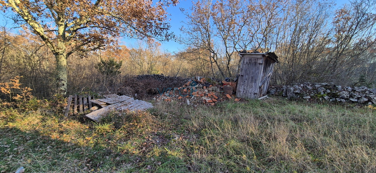 Malinska, otok Krk, villa indipendente con 4 appartamenti, vista, giardino, vendita