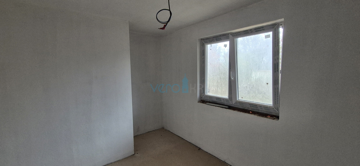 Malinska, otok Krk, villa indipendente con 4 appartamenti, vista, giardino, vendita