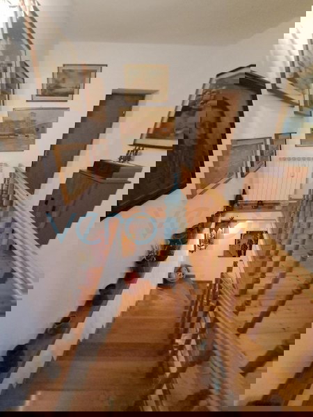 Istra, Buje, Oprtalj e dintorni, casa autonoma indipendente 250m2, con giardino 100m2, vendita