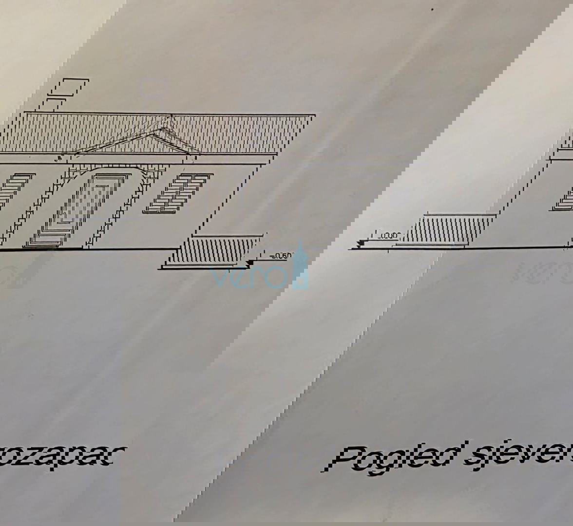 Isola di Krk, città di Krk, area circostante, casa indipendente con due appartamenti su un terreno di 992 m², vista, vendita