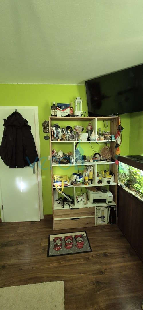 Isola di Krk, città di Krk, area circostante, casa indipendente con due appartamenti su un terreno di 992 m², vista, vendita