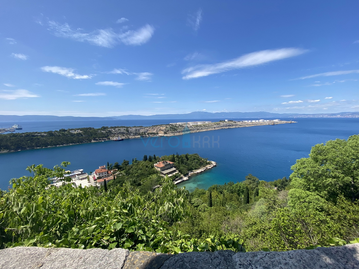 Isola di Krk, Omišalj, Casa a schiera in pietra ristrutturata, Vendita