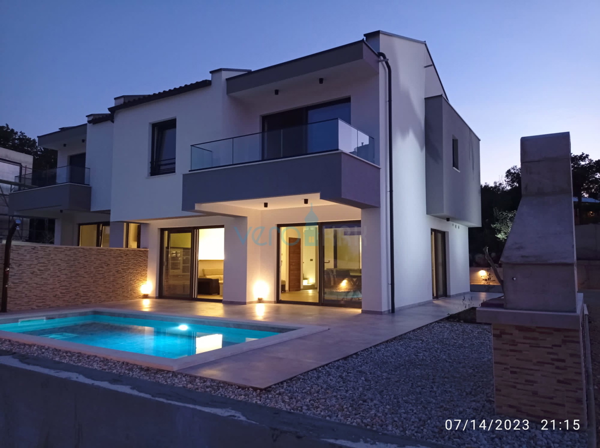 Vrbnik, periferia, casa bifamiliare, nuova costruzione, vista, piscina, vendita