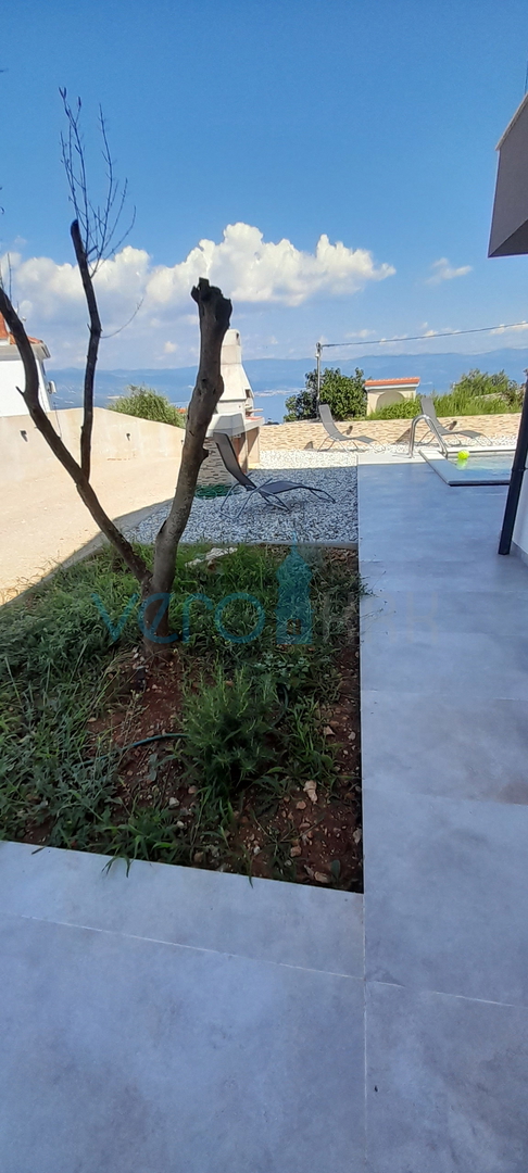 Vrbnik, periferia, casa bifamiliare, nuova costruzione, vista, piscina, vendita