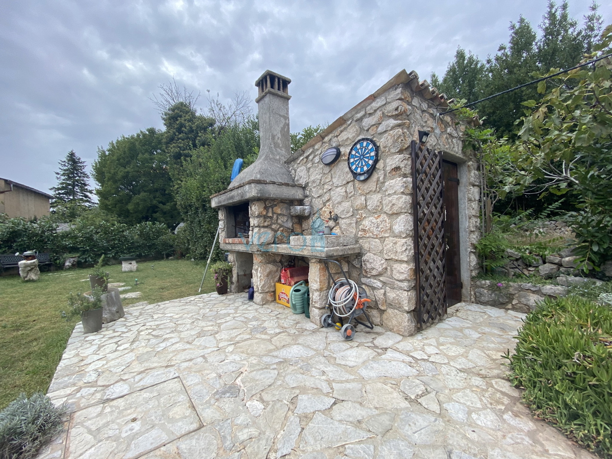 Dobrinj, dintorni, Casa in pietra ristrutturata con piscina, in vendita