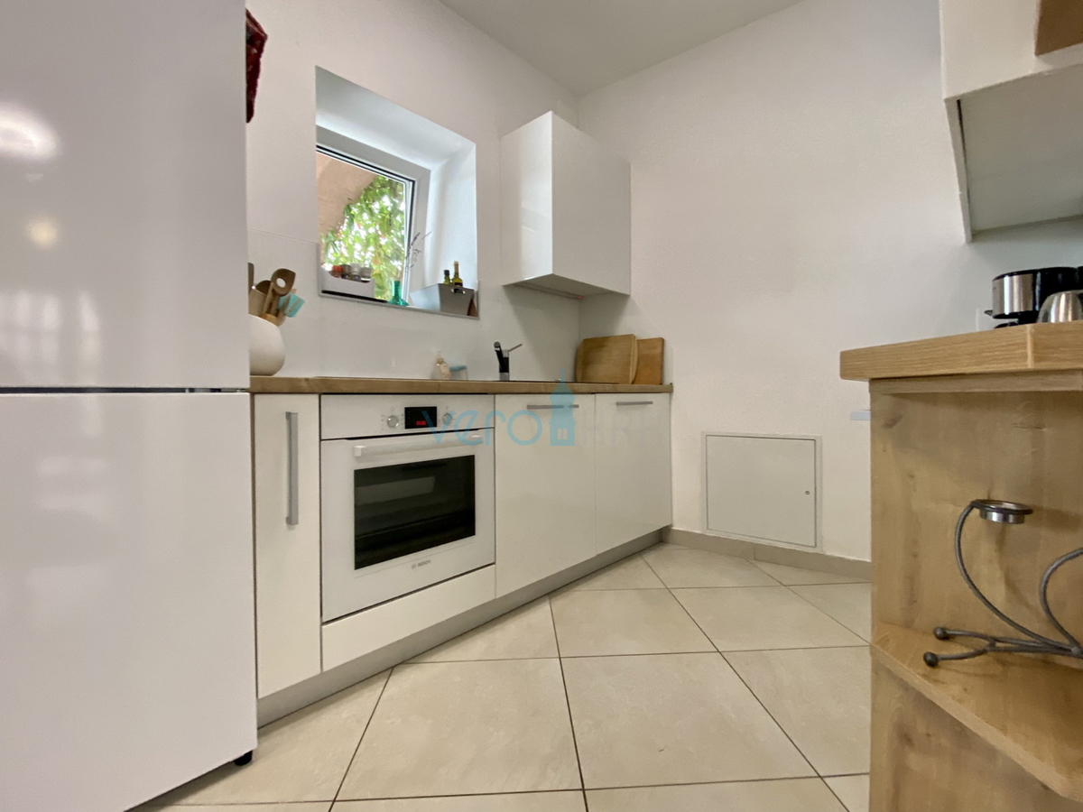 Dobrinj, dintorni, Casa in pietra ristrutturata con piscina, in vendita