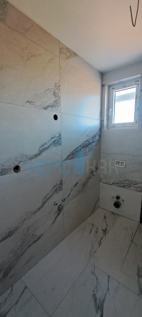 Uvala Soline, isola di Krk, dintorni, appartamento bilocale al 2° piano, 2 terrazze, nuova costruzione, vista, vendita