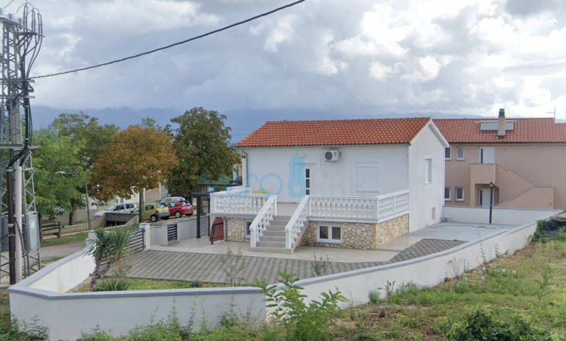 Isola di Krk, Dobrinj, periferia, casa indipendente ristrutturata, vendita