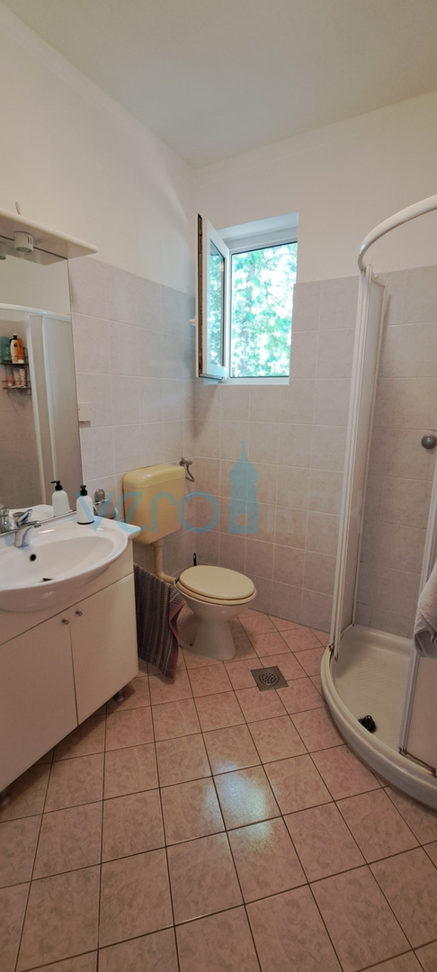 Malinska, dintorni, isola di Krk, casa indipendente, garage, giardino, vendita