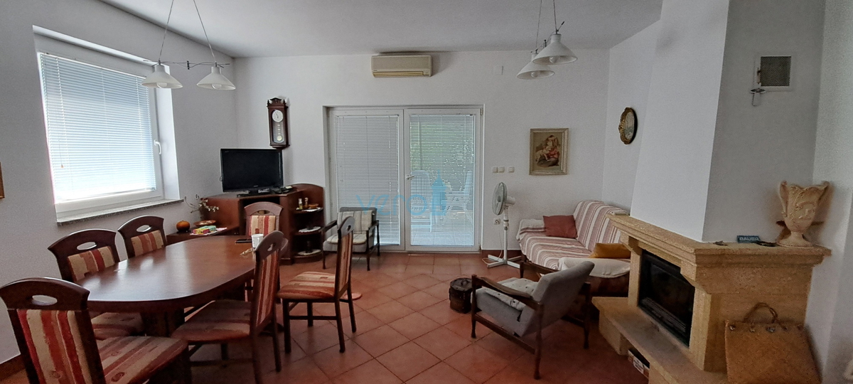 Malinska, dintorni, isola di Krk, casa indipendente, garage, giardino, vendita