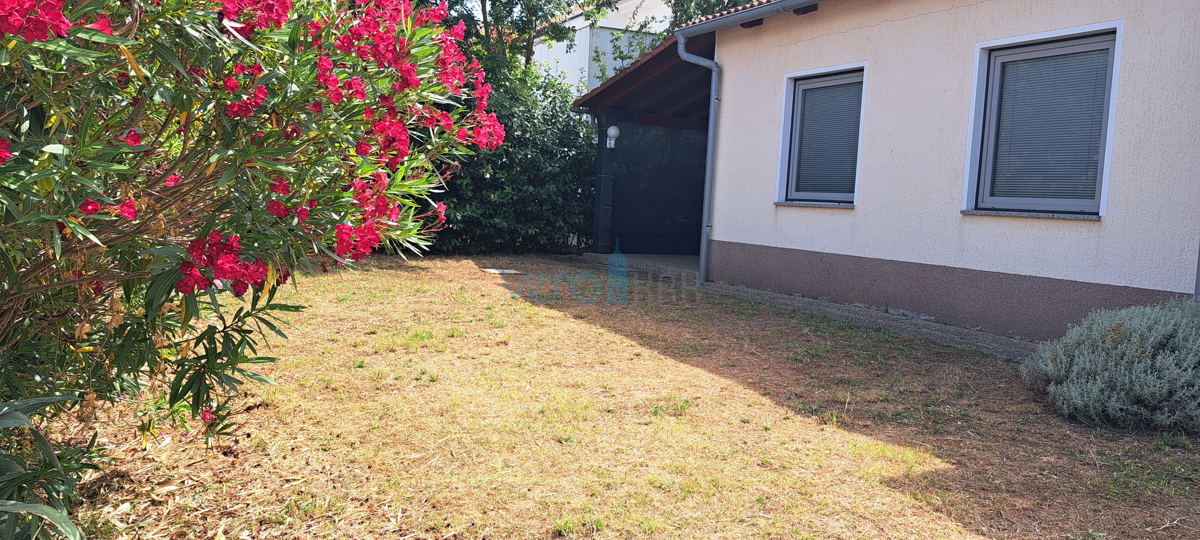 Malinska, dintorni, isola di Krk, casa indipendente, garage, giardino, vendita