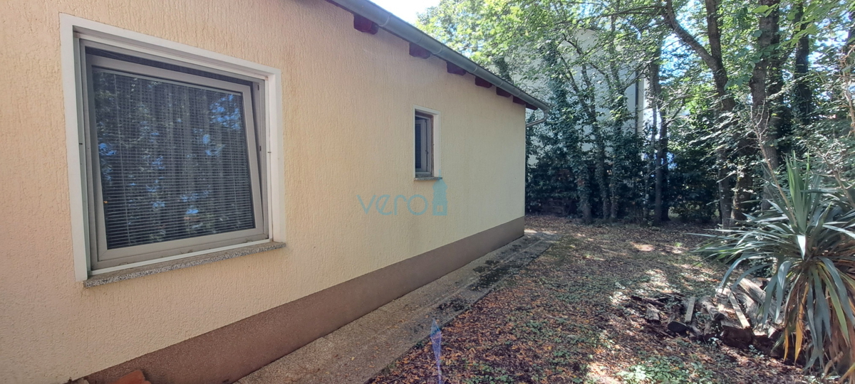 Malinska, dintorni, isola di Krk, casa indipendente, garage, giardino, vendita