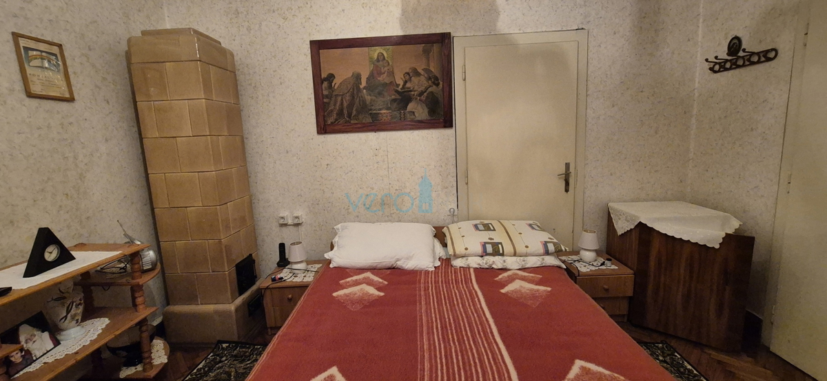 Dobrinj, isola di Krk, casa indipendente in pietra, vista mare, terrazza, taverna, in vendita